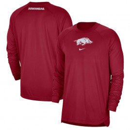 Men's - Arkansas Razorbacks Nike Spotlight Performance Raglan Cardinal College Basketball T-Shirt