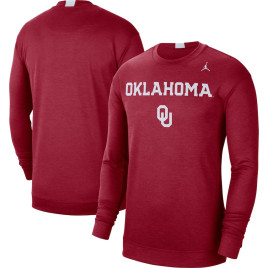 Men's - Oklahoma Sooners Jordan Brand 2021-22 Team Spotlight Performance Long Sleeve Top - Crimson